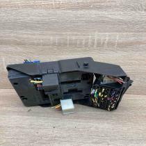 7703297930 7703397911  Fuse module Renault Scenic I