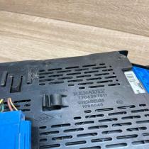 7703297930 7703397911  Fuse module Renault Scenic I