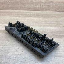 443941822B   Fuse module Audi 80 90 S2 B4