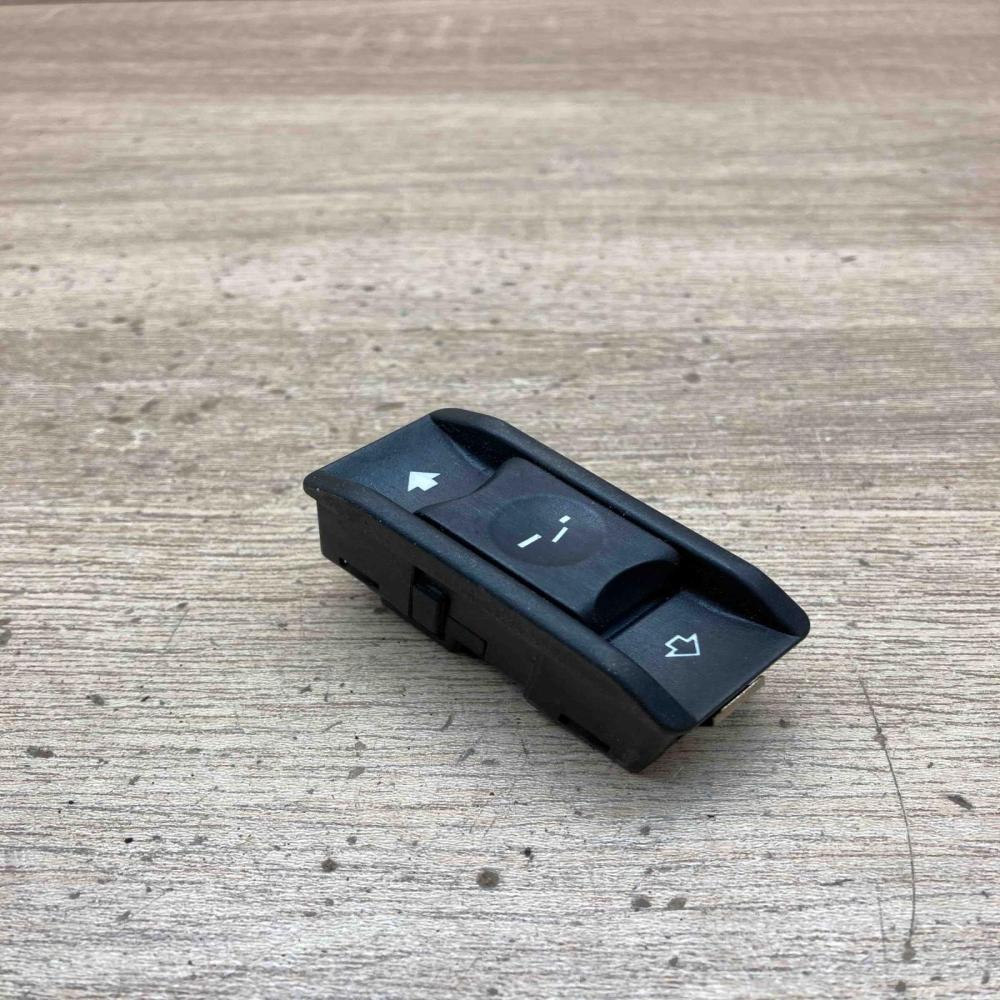 6907288 03015010  Sunroof switch BMW 5 E60 E61