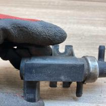 1J0906627   Turbo solenoid valve Volkswagen PASSAT B6