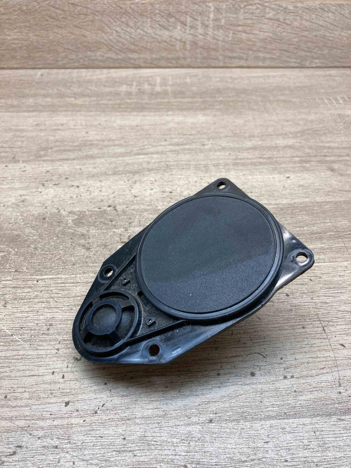 1T0035411P  With Plastic Front door speaker Volkswagen Touran I