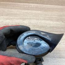 000209 4D0971992  Horn signal Audi A4 S4 B8 8K