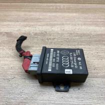 8P0907357B 5LA008379 00  Light module LCM Audi A4 S4 B7 8E 8H