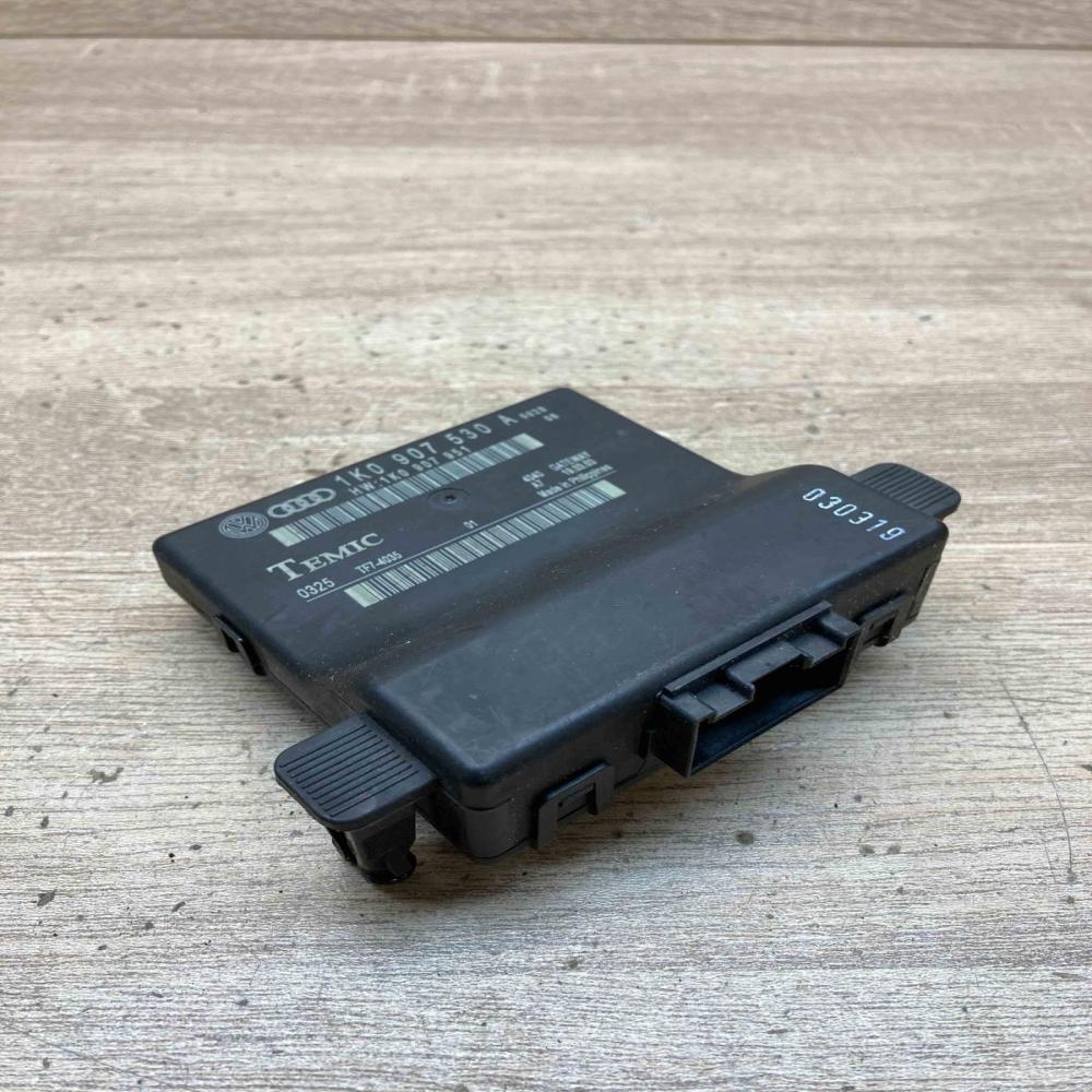 1K0907530A 1K0907951  Gateway control module Volkswagen PASSAT B6