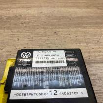 3C0909605M   Airbag control unit/module Volkswagen PASSAT B6