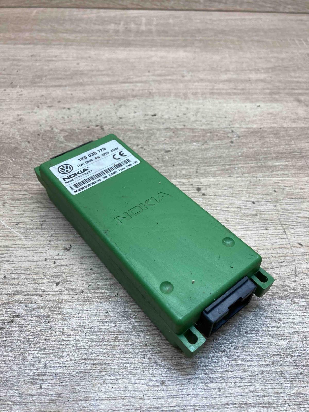 1K0035729   Phone control unit/module Volkswagen Touran I