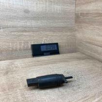 8377612   Windscreen/windshield washer pump BMW 5 E60 E61