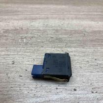 8365579   Tailgate opening switch BMW X5 E53