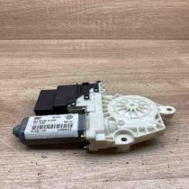 1J4959812C   Rear door window regulator motor Volkswagen Golf IV