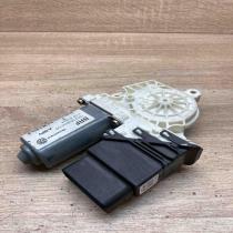 1K0959703B   Rear door window regulator motor Volkswagen Touran I