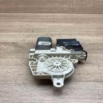 1K0959704P 974226 113 973622 106 Rear door window regulator motor Volkswagen PAS
