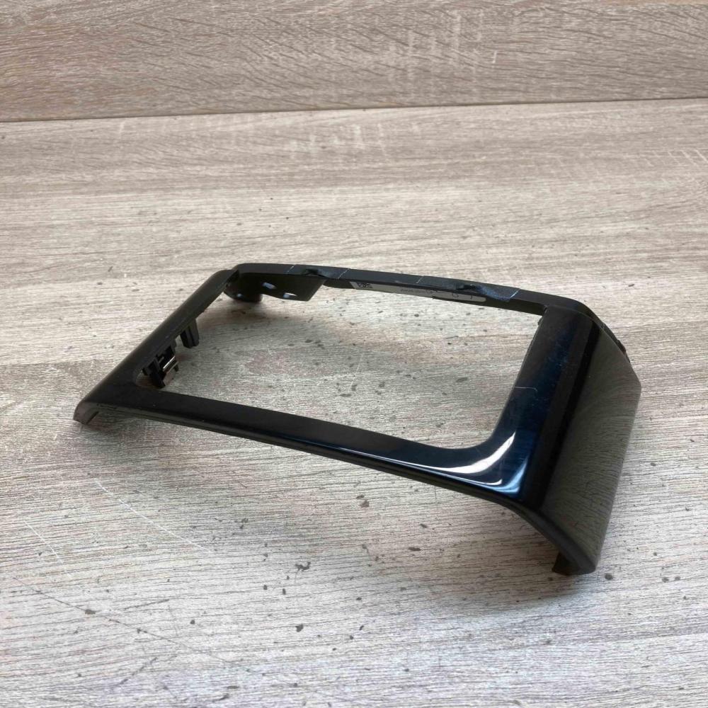 D1401864 DK6M04394  Other interior part Land Rover Range Rover Sport L494