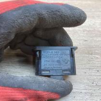 8360460   Headlight level height control switch BMW 5 E39