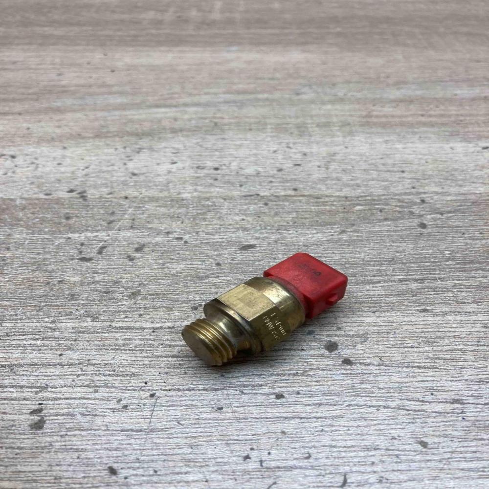 1741900   Coolant temperature sensor BMW 5 E39