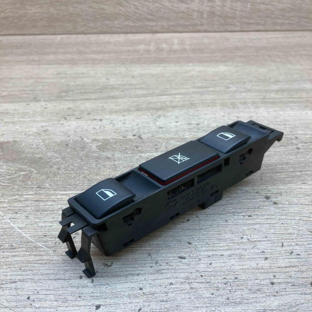 8381518   Electric window control switch BMW 3 E46
