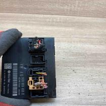 3C0959433K 5DK009064 02  Comfort/convenience module Volkswagen PASSAT B6