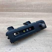 CK52 19C166 AA   USB socket connector Land Rover Range Rover L405
