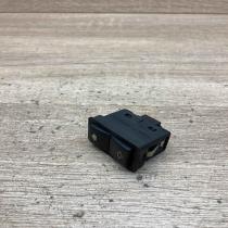 8368974   Electric window control switch BMW 7 E38