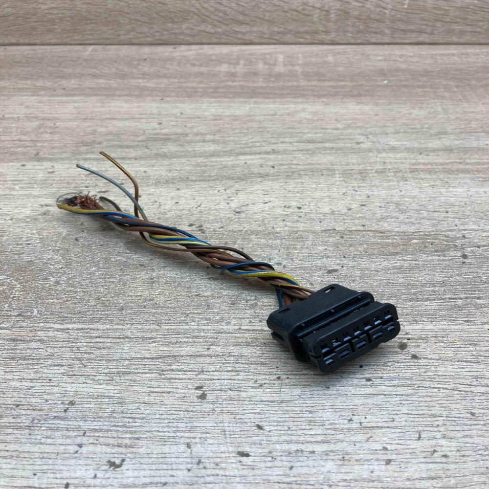 1 1452333 1 114523331  Plug wire BMW 5 F10 F11