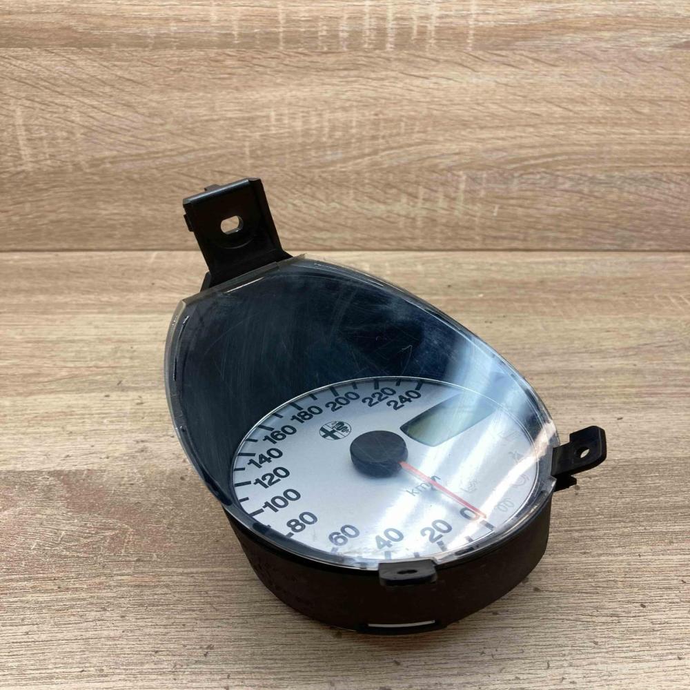 6850840010A 6160340020A EU Speedometer (instrument cluster) Alfa Romeo 156