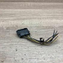 8373630   Plug wire BMW 5 E60 E61