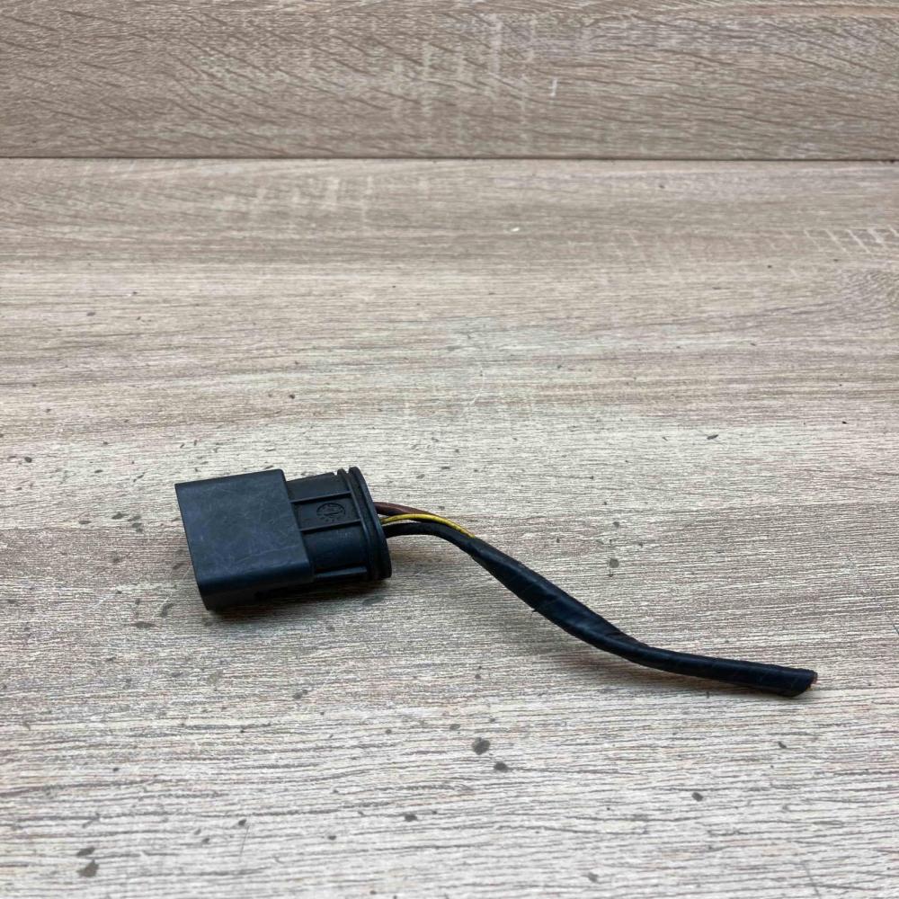 8367074 2 967089 1  Plug wire BMW 3 E90 E91