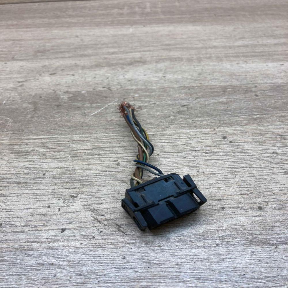 1378118 1 828736 1  Plug wire BMW 5 F10 F11