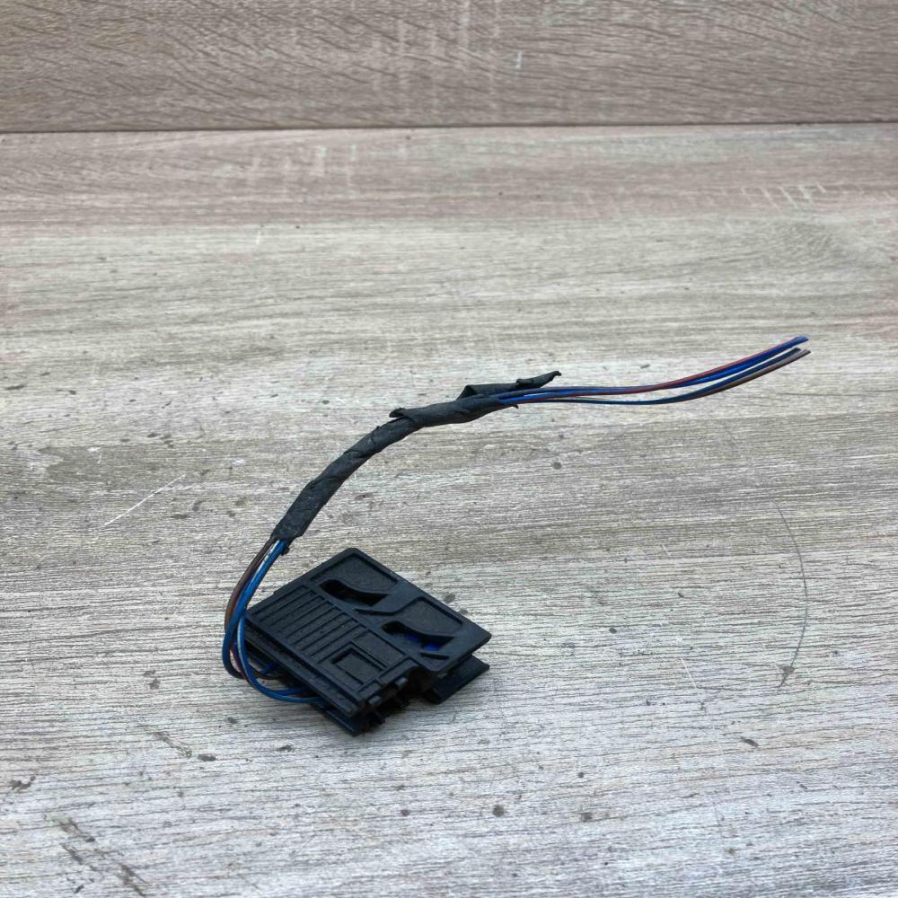 8352354 1 963512 1  Plug wire BMW 5 E39