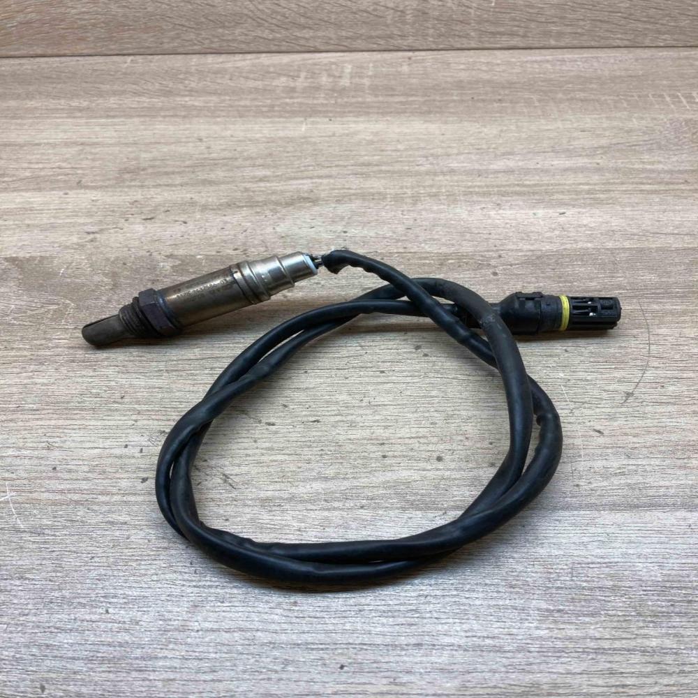 1437586 0258005177  Lambda probe sensor BMW 3 E46