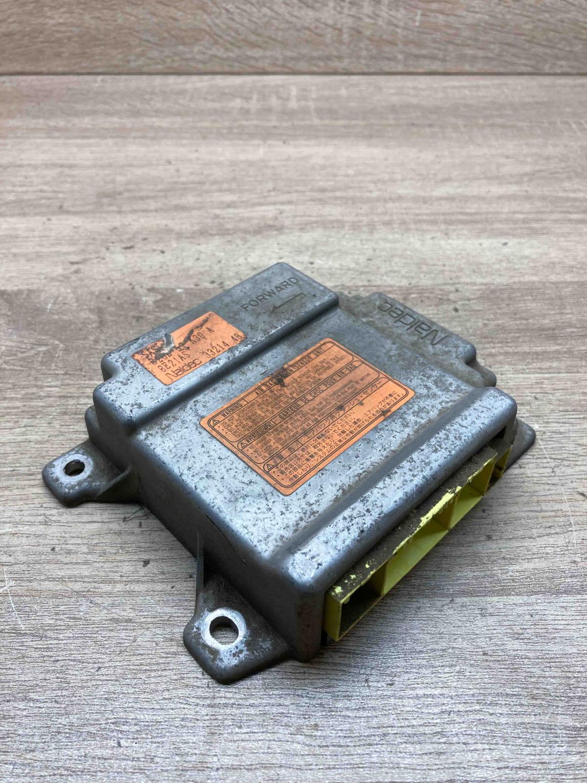 3321448 8E21AS  Airbag control unit/module Mazda 323