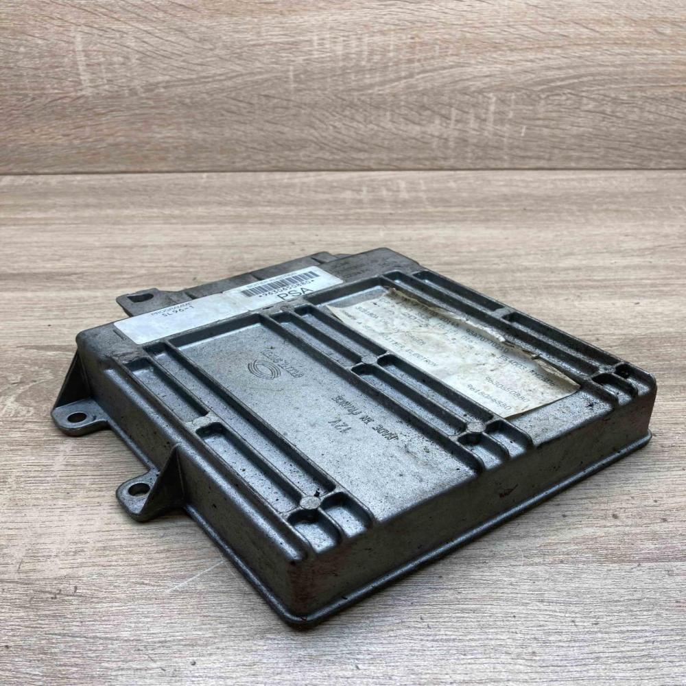 9630650880   Engine control unit/module ECU Peugeot 406