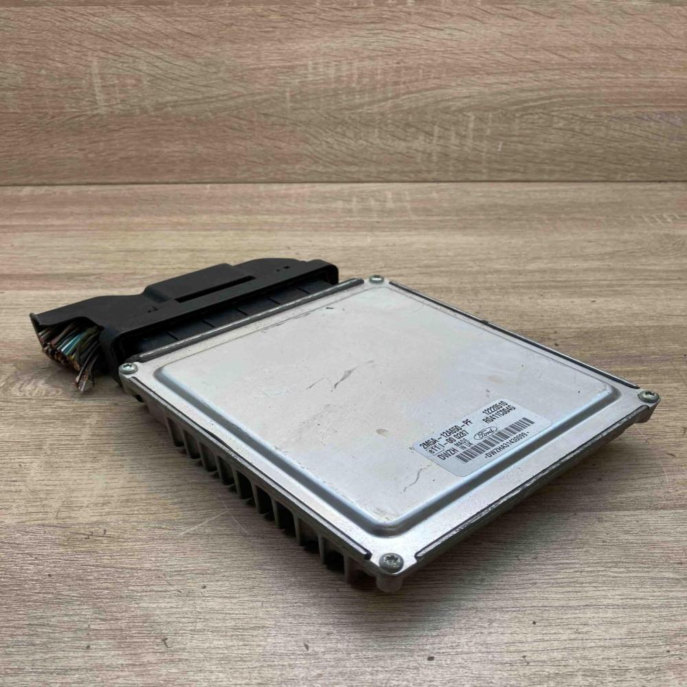 2M5A 12A650 PF  With Plug Engine control unit/module ECU Ford Focus