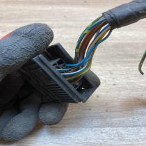 8352566   Plug wire BMW 5 E60 E61