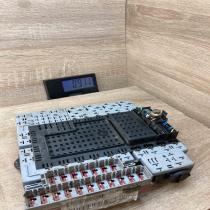 9401802 9441585  Fuse module Volvo S60
