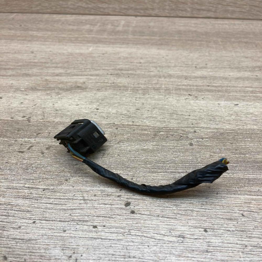 968913 1   Plug wire BMW 5 E60 E61