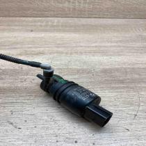6934160   Windscreen/windshield washer pump BMW 5 F10 F11