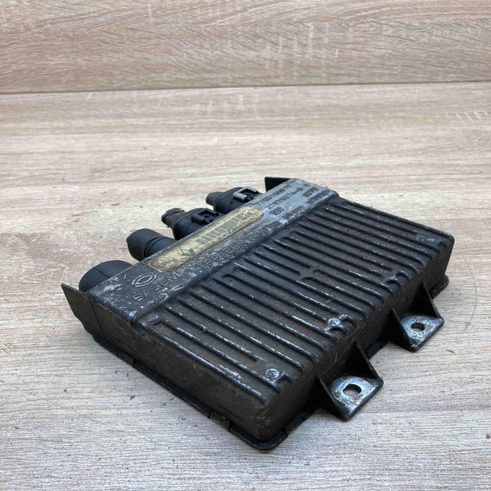 7700106071 21626074 0  Engine control unit/module ECU Renault Espace -  Grand es