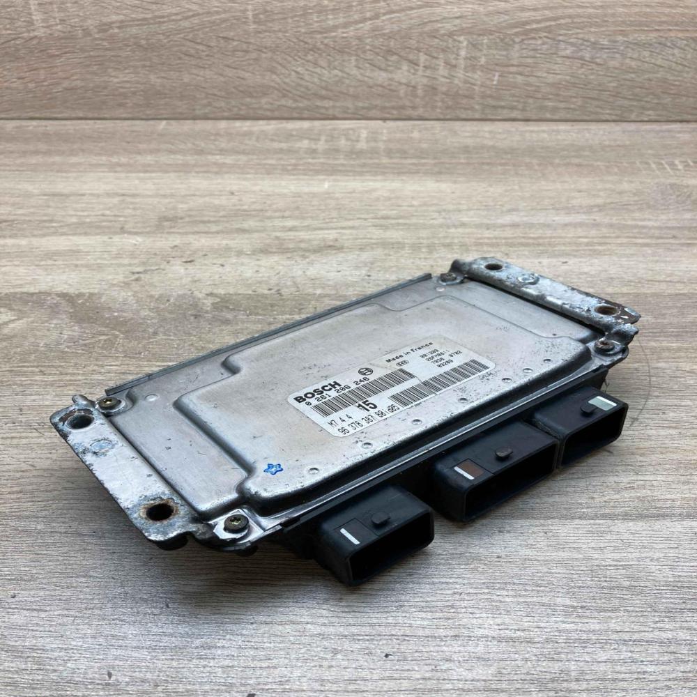 9637838780 0261206246  Engine control unit/module ECU Peugeot 106