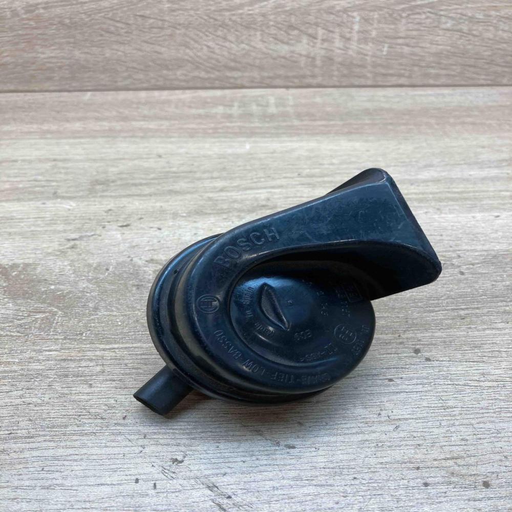 7073881157  E9 Horn signal Chrysler Pacifica