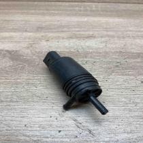 8377612   Headlight washer pump BMW 5 E39
