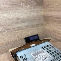 96435880GV JE 3000U  Radio/CD/DVD/GPS head unit Peugeot 607