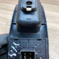 2596606   Electric window control switch Peugeot 406