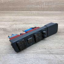 3081235 03458032 LH Electric window control switch Volvo V70