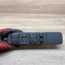 3081235 03458032 LH Electric window control switch Volvo V70