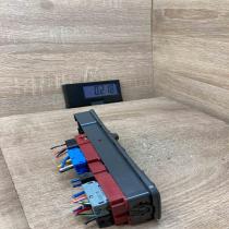 3081235 03458032 LH Electric window control switch Volvo V70