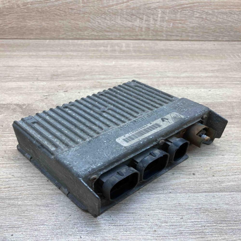 7700106071   Engine control unit/module ECU Renault Espace -  Grand espace V