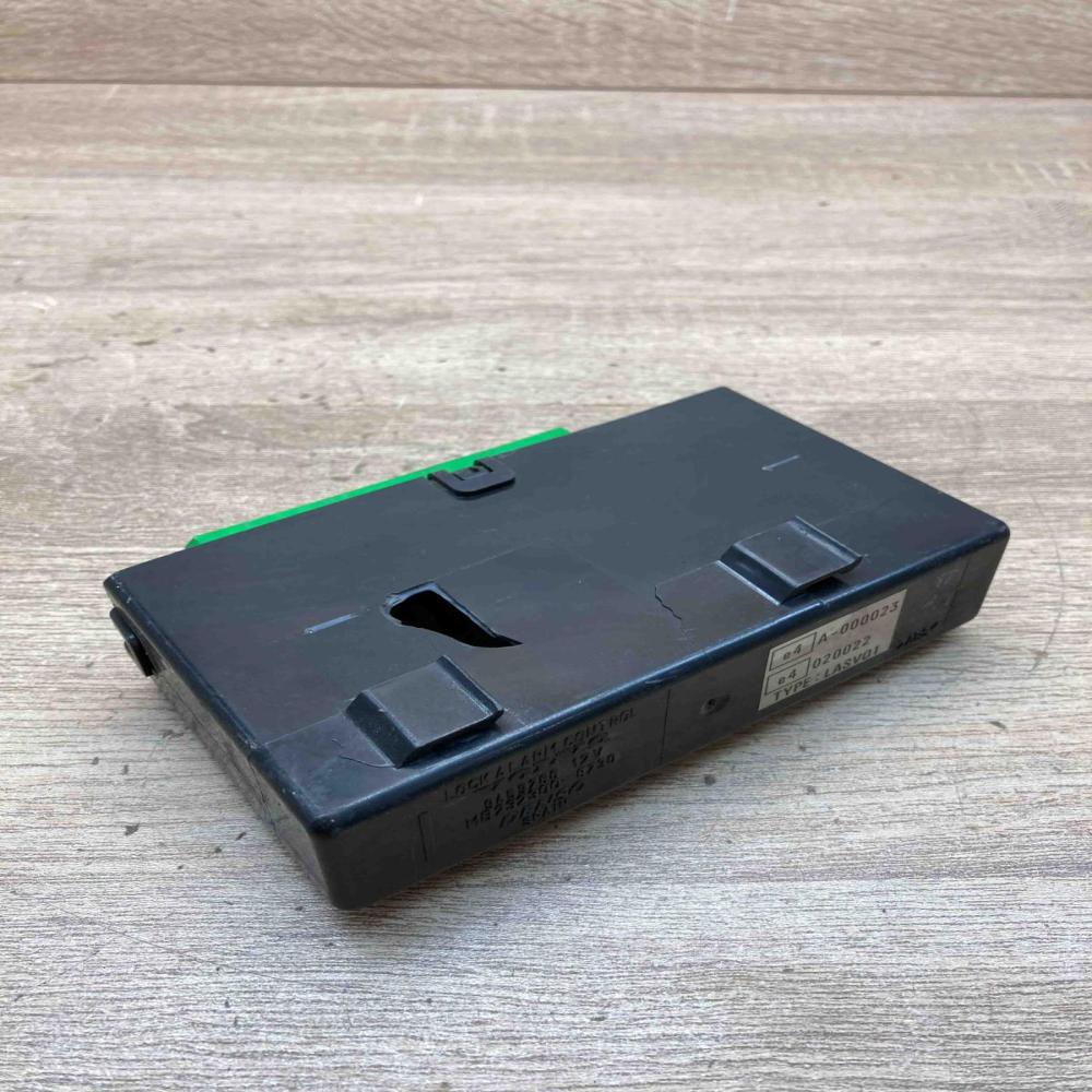 9459266 MB232300 8230  Alarm control unit/module Volvo S70  V70  V70 XC