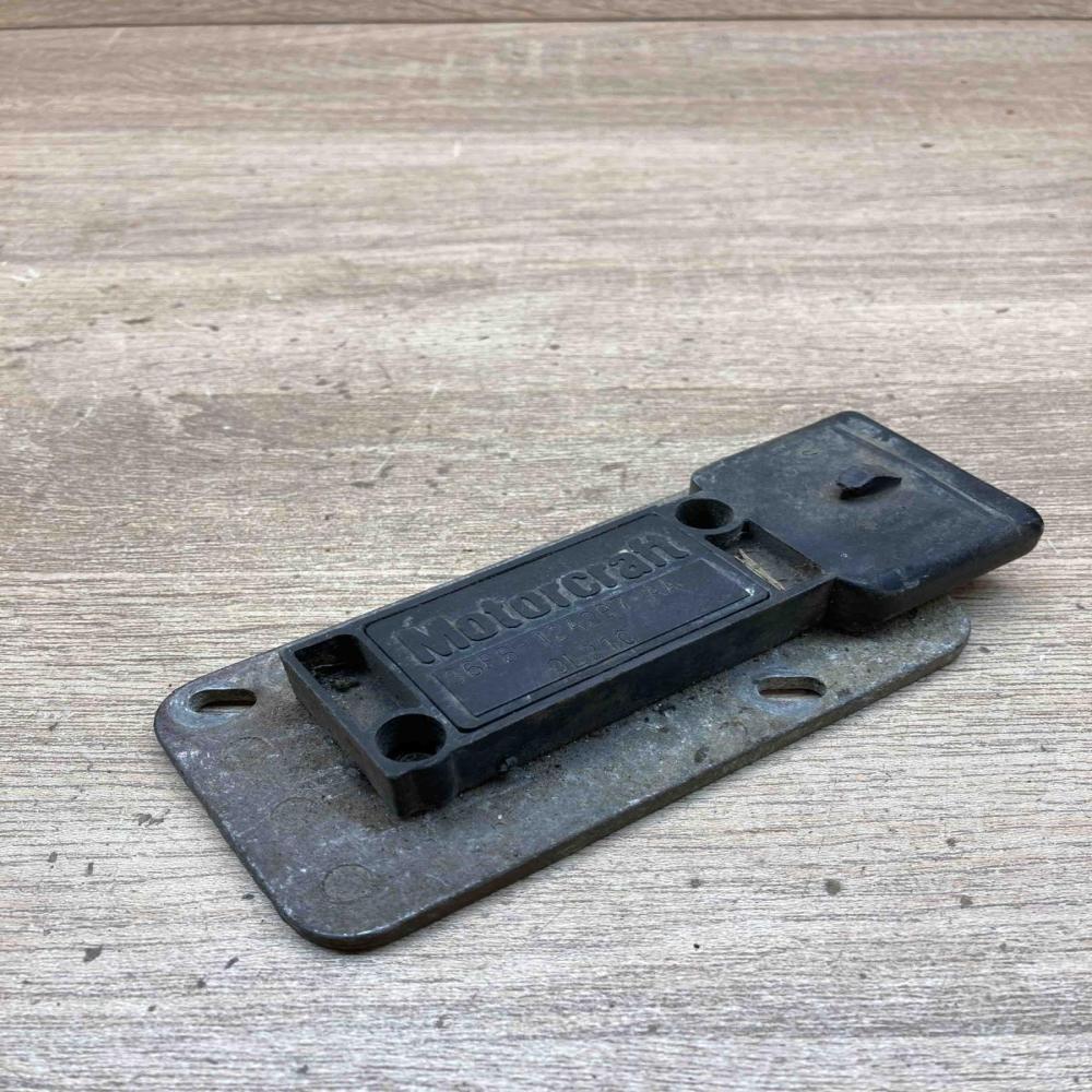 86FB 12A297 AA 9L21C  Ignition amplifier control unit Ford Sierra