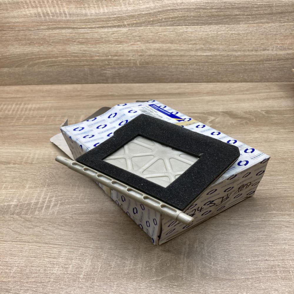 27245 JY10A 27245JY10A  Other interior part Nissan Qashqai